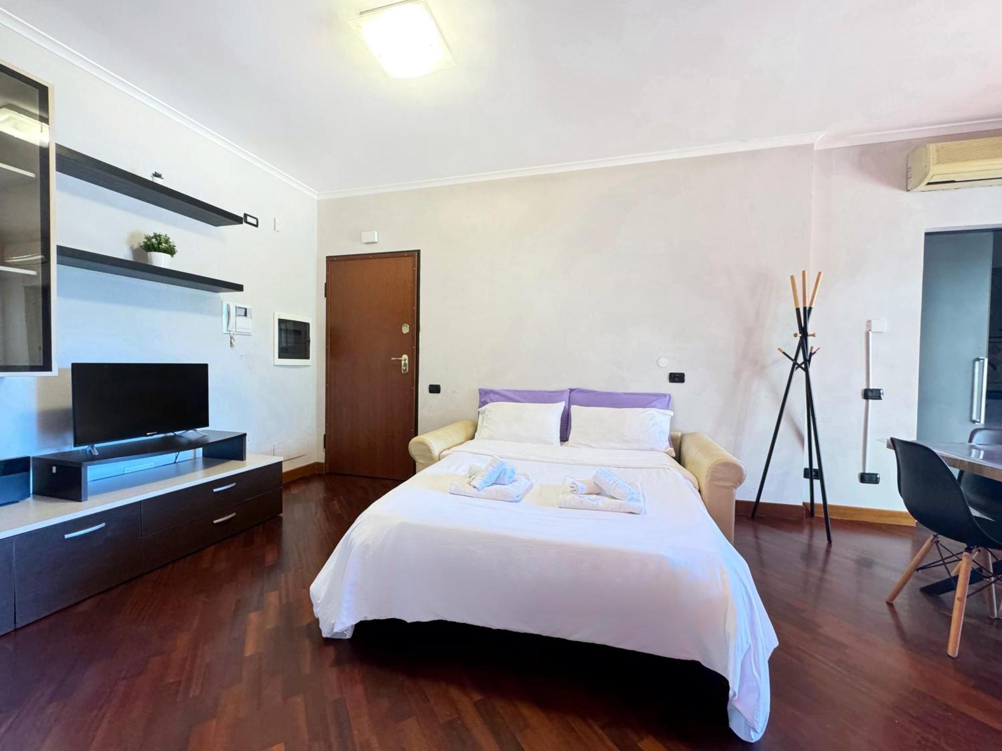 Sun Nest Apartment - Terrace & Garage フィウミチーノ エクステリア 写真